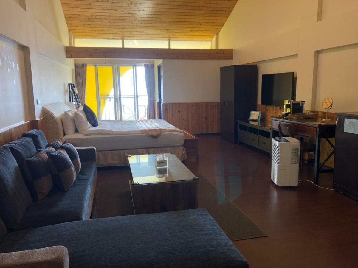 Cingjing Brilliant Twins Of Seattle Apartment Ренай Екстериор снимка