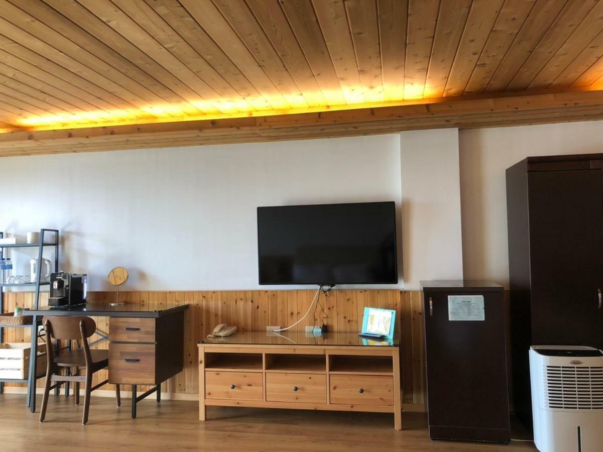 Cingjing Brilliant Twins Of Seattle Apartment Ренай Екстериор снимка