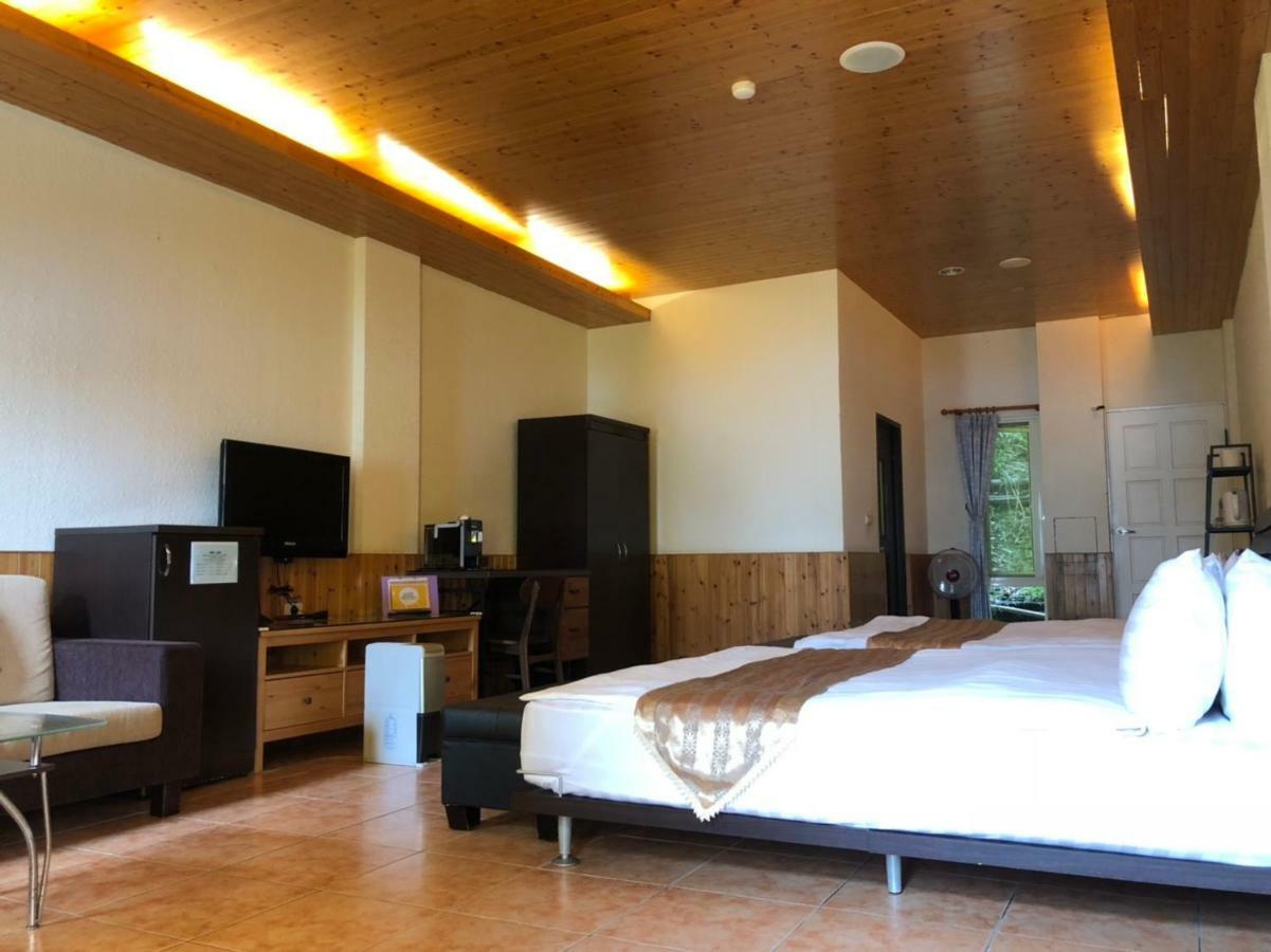 Cingjing Brilliant Twins Of Seattle Apartment Ренай Екстериор снимка