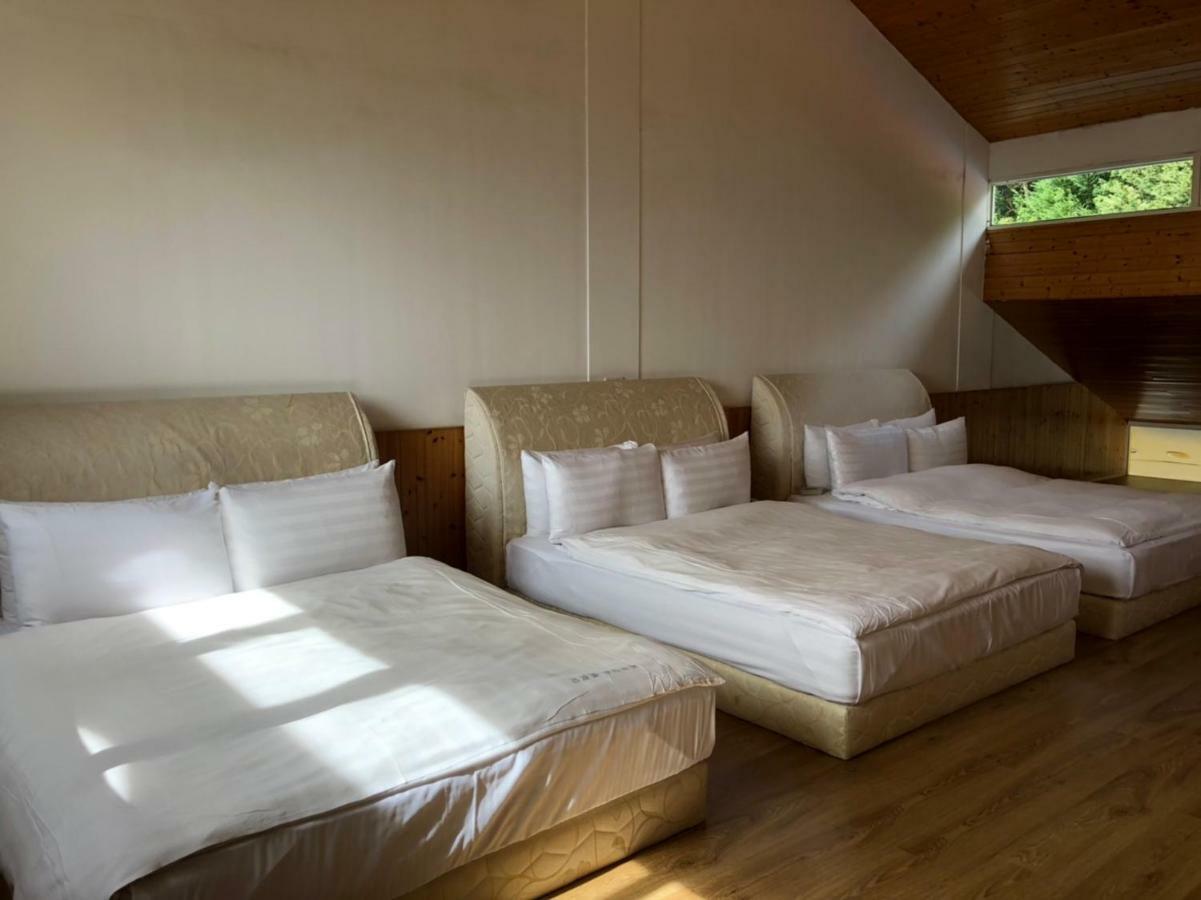Cingjing Brilliant Twins Of Seattle Apartment Ренай Екстериор снимка